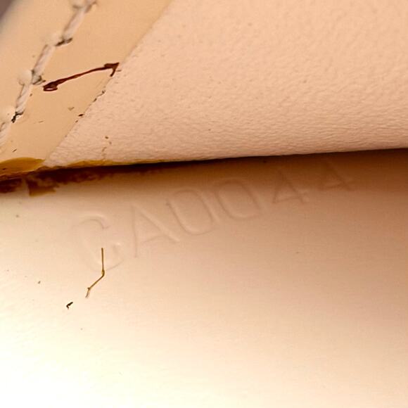 Louis Vuitton Journal Cover / Passport Case - Picture 7 of 8